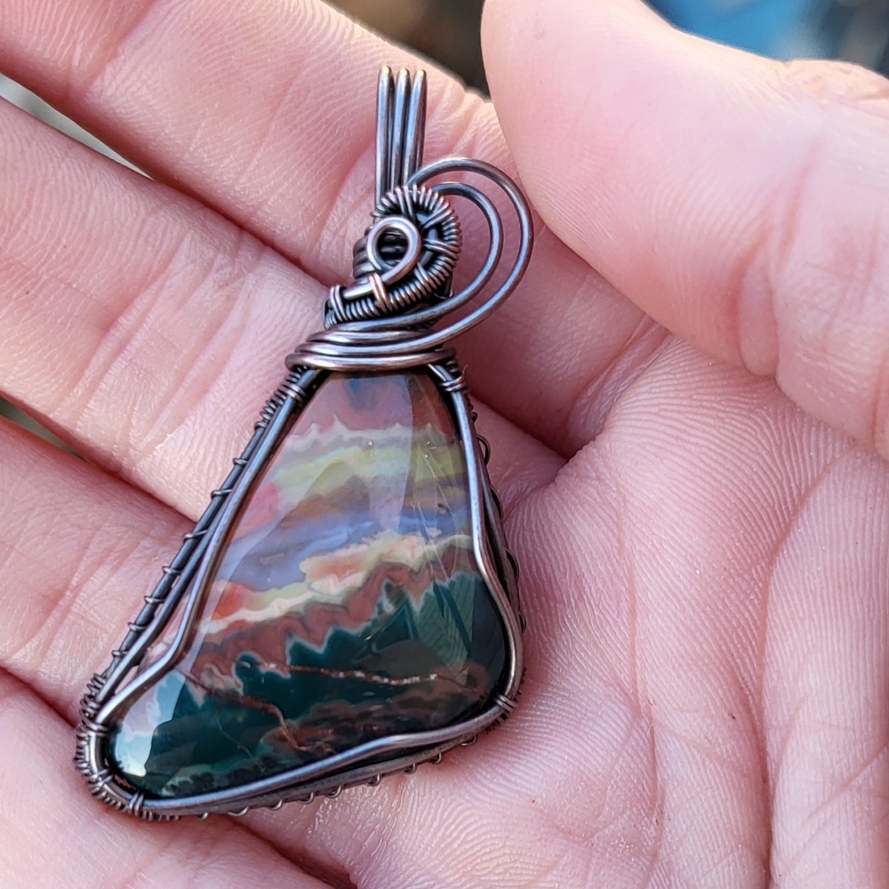 Handcrafted Idaho Sunset Seam Jasper Pendant - Picture 2 of 3